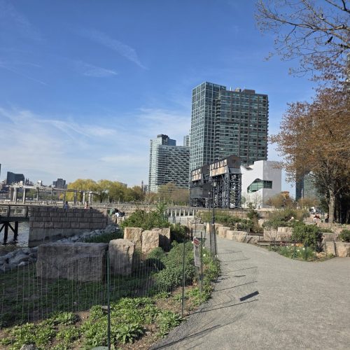 Gantry Park Trail Waterfront