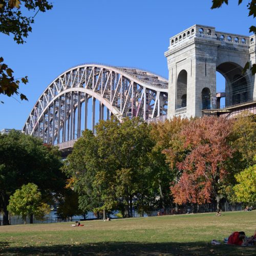 Queens Bridge Green